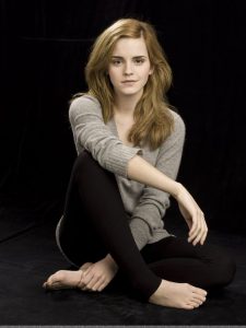 21 Gorgeous Emma Watson’s Feet Pictures - Etcly